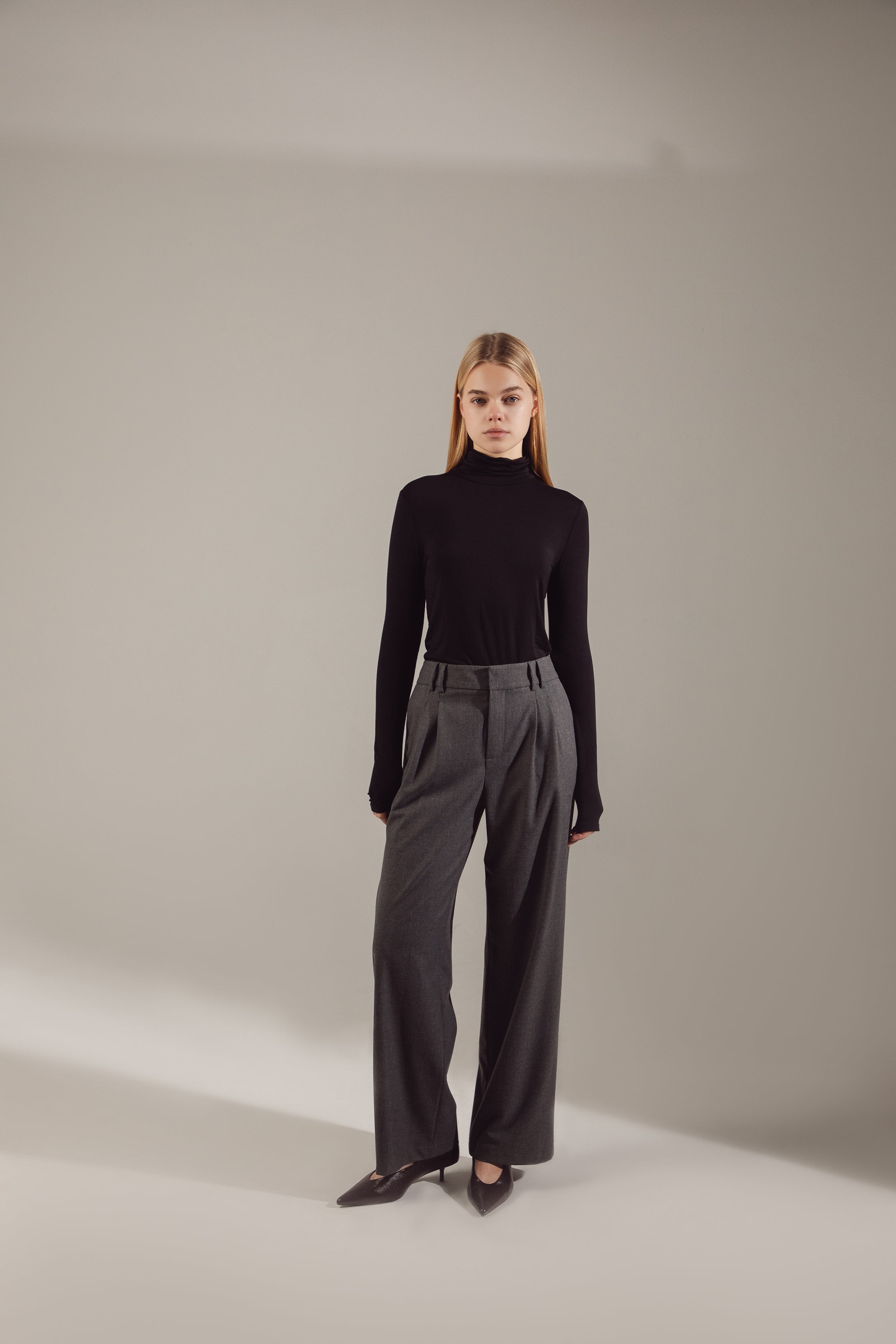 "Noble Gray" Thick Cotton-Polyester Trousers