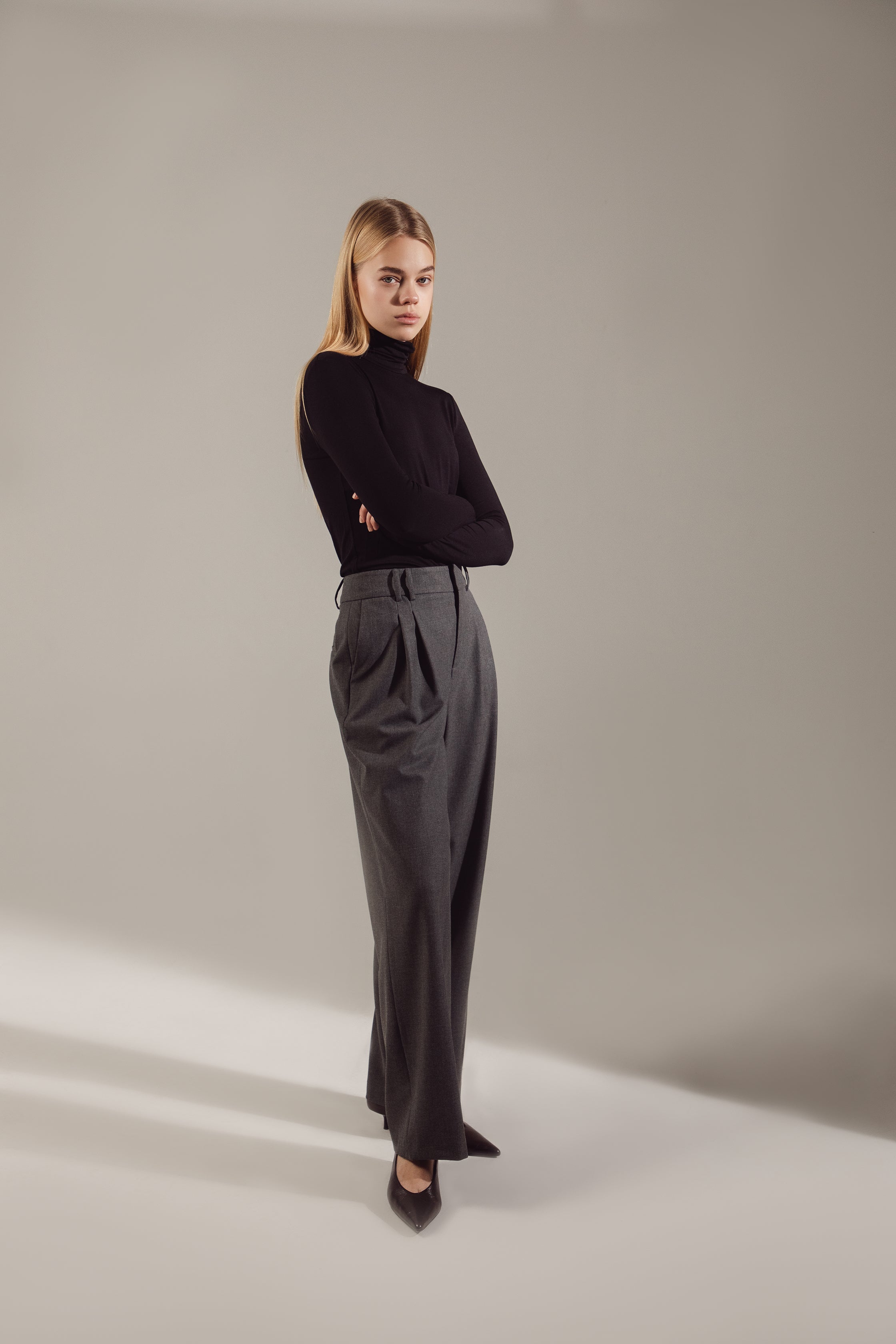 "Noble Gray" Thick Cotton-Polyester Trousers