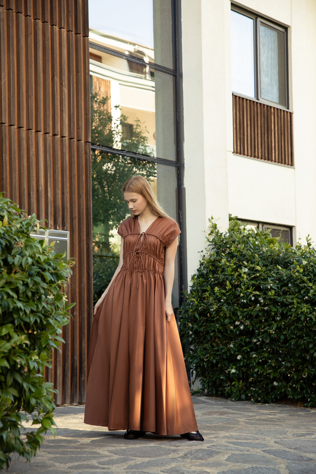 Spicy Caramel Poplin-Satin Bow Dress